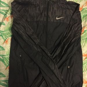 Nike windbreaker